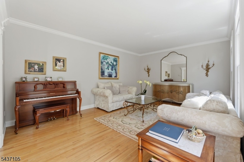 13 Hunters Trail Chester, NJ 07930 - Photo 16 of 50