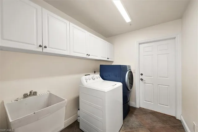 $787,000 | 2252 Royal Lane, Naples, FL 34112