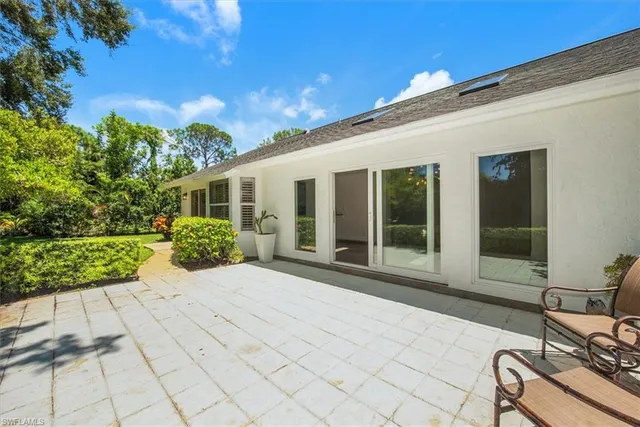 $787,000 | 2252 Royal Lane, Naples, FL 34112