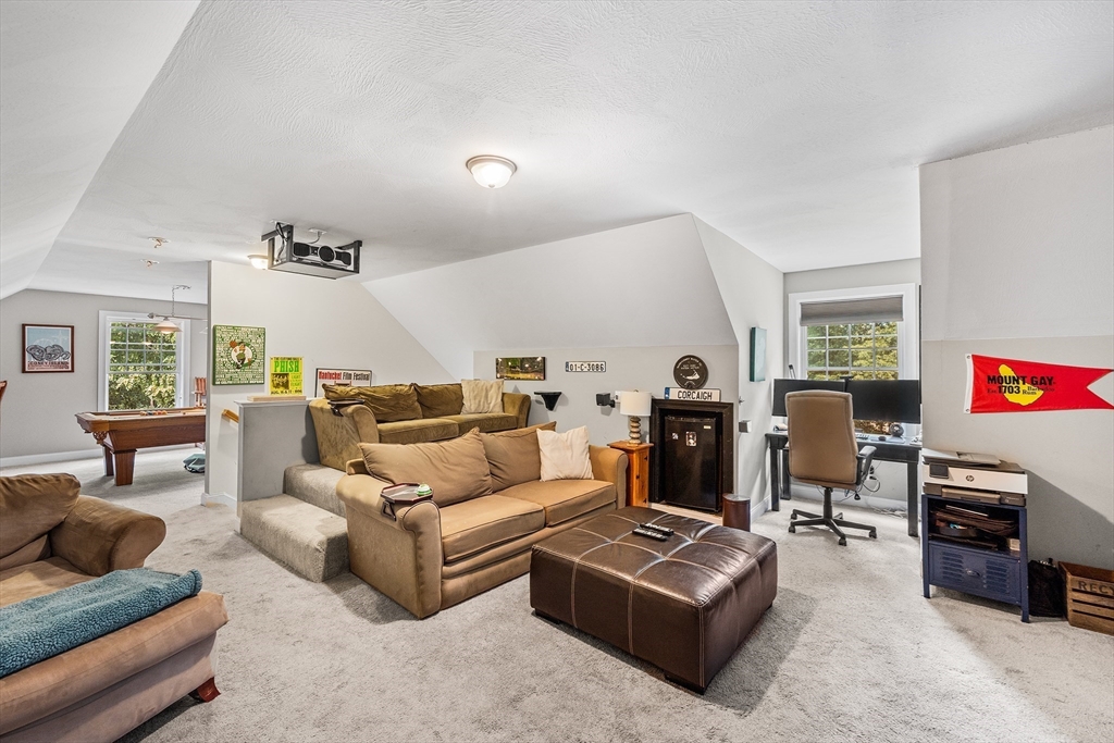 169 High Plain Road Andover, MA 01810 - Photo 26 of 40