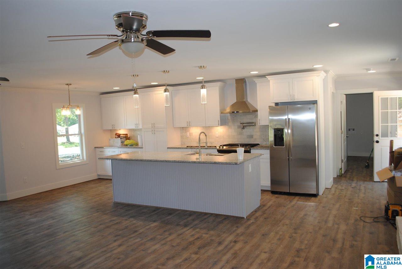 134 Darryl Street Jemison, AL 35085 - Photo 4 of 11