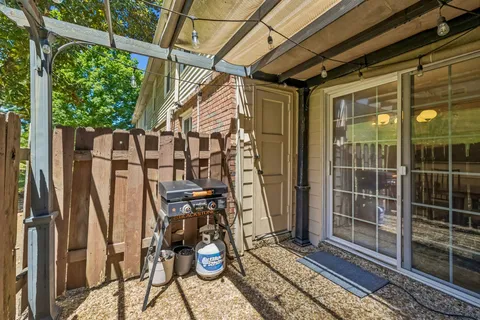 $229,900 | 5510 Country Drive, Unit 97, Nashville, TN 37211