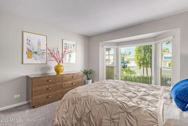 $5,500 | 4655 East Monte Way, Phoenix, AZ 85044