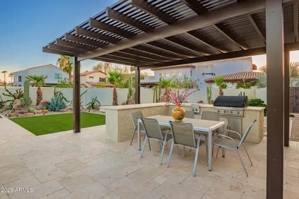 $5,500 | 4655 East Monte Way, Phoenix, AZ 85044