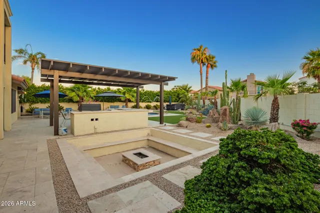 $5,500 | 4655 East Monte Way, Phoenix, AZ 85044