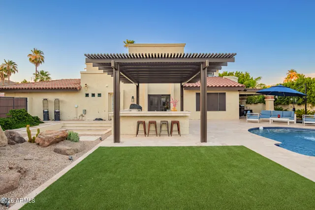 $5,500 | 4655 East Monte Way, Phoenix, AZ 85044