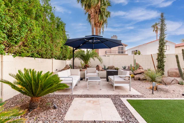 $5,500 | 4655 East Monte Way, Phoenix, AZ 85044