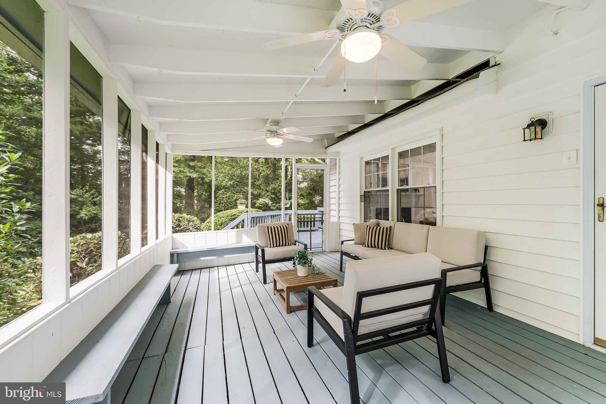 10812 Hunt Club Road Reston, VA 20190 - Photo 27 of 74