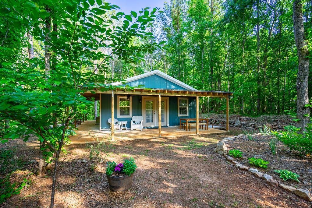153 North Whatley Road LaGrange, GA 30240 - Photo 42 of 67 a front view of a house with garden