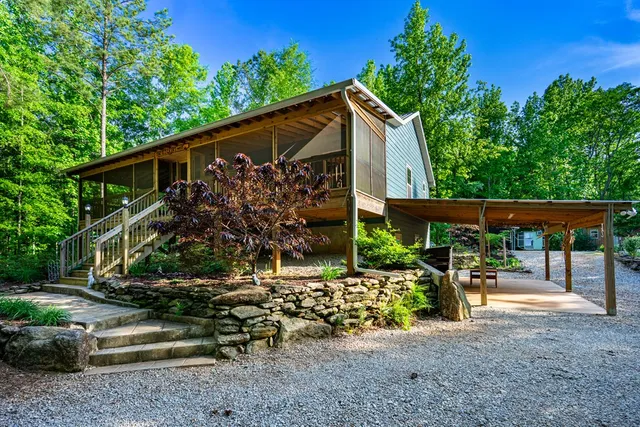 a view of outdoor space yard and patio