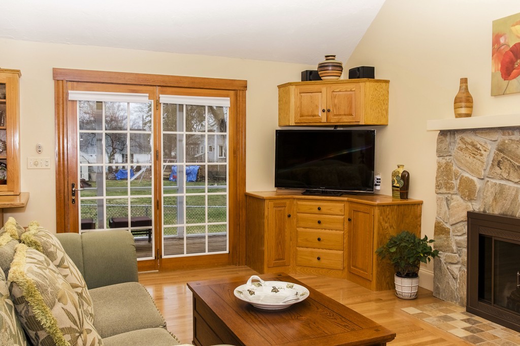 25 Kiely Road Dedham, MA 02026 - Photo 11 of 28 Gallery Image 11