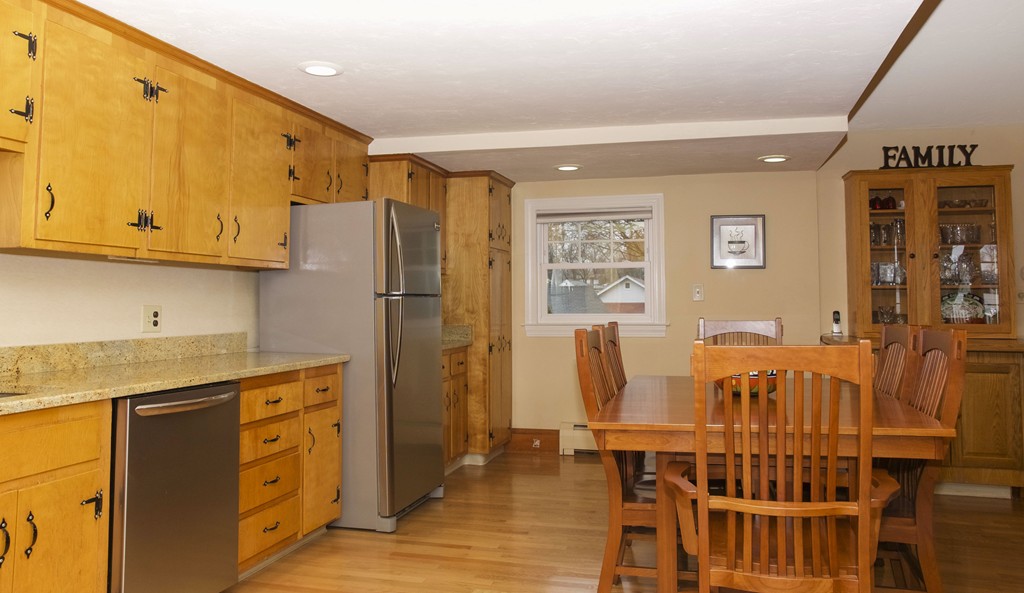 25 Kiely Road Dedham, MA 02026 - Photo 15 of 28 Gallery Image 15