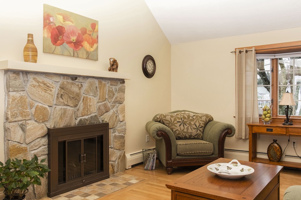 25 Kiely Road Dedham, MA 02026 - Photo 9 of 28 Gallery Image 9