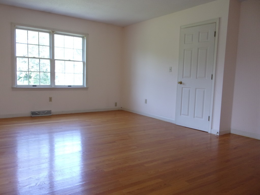 4 Plain Road, Unit A Deerfield, MA 01373 - Photo 19 of 30 Gallery Image 19