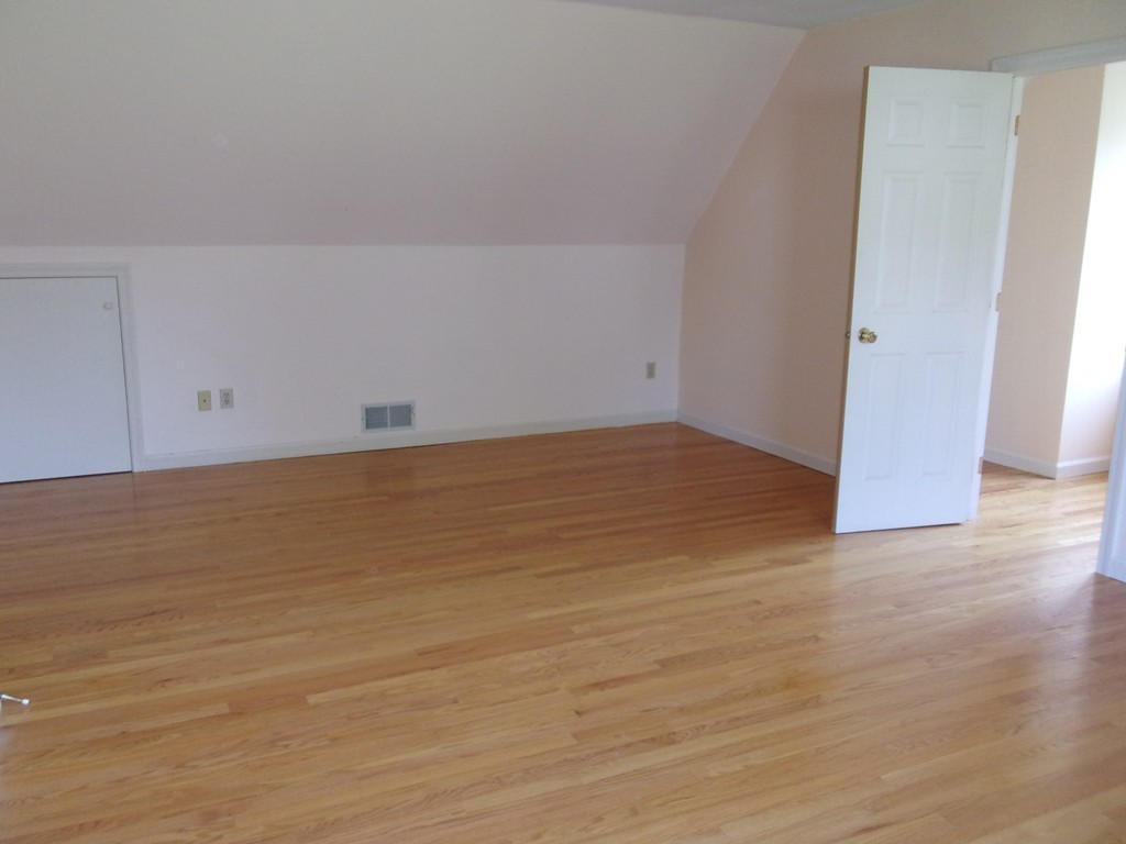 4 Plain Road, Unit A Deerfield, MA 01373 - Photo 21 of 30 Gallery Image 21