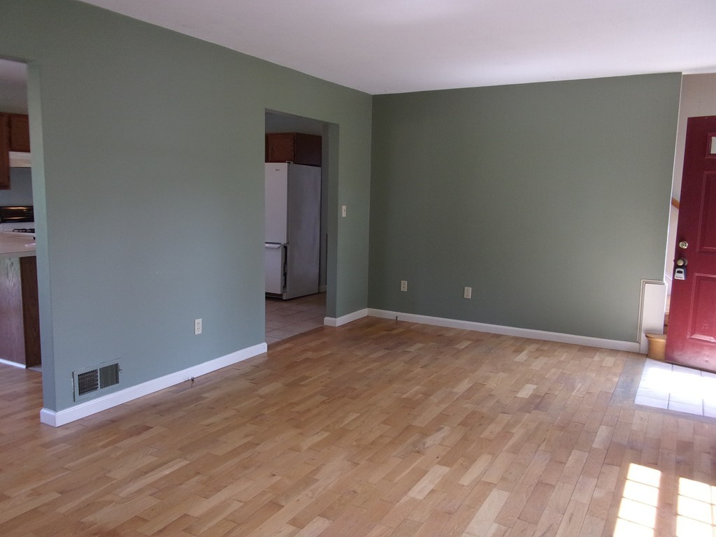 4 Plain Road, Unit A Deerfield, MA 01373 - Photo 8 of 30 Gallery Image 8
