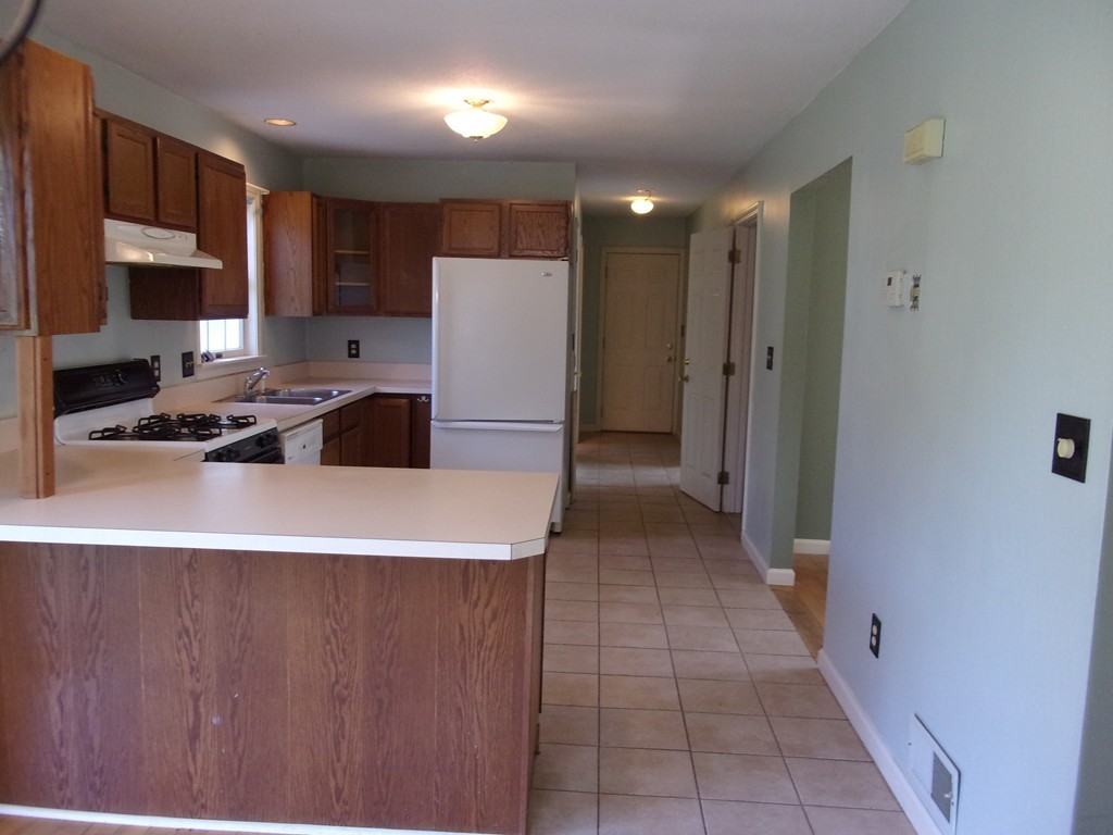 4 Plain Road, Unit A Deerfield, MA 01373 - Photo 9 of 30 Gallery Image 9
