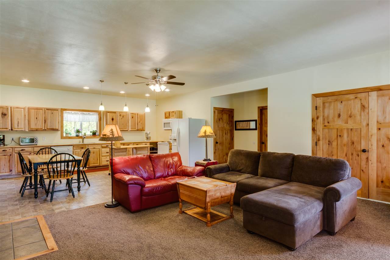 4071 Gardenspot Road Loon Lake, WA 99148 - Photo 5 of 20