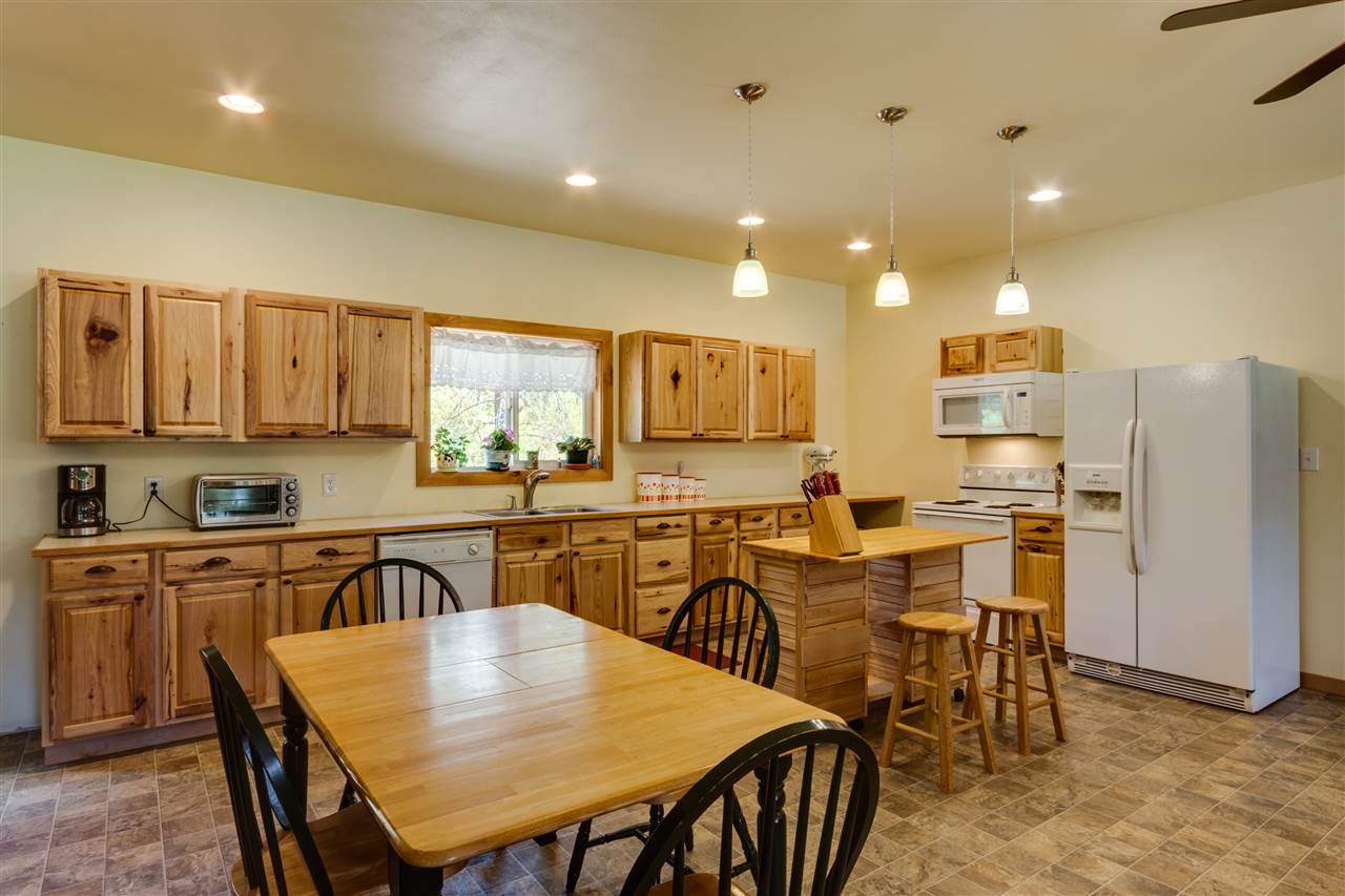 4071 Gardenspot Road Loon Lake, WA 99148 - Photo 7 of 20