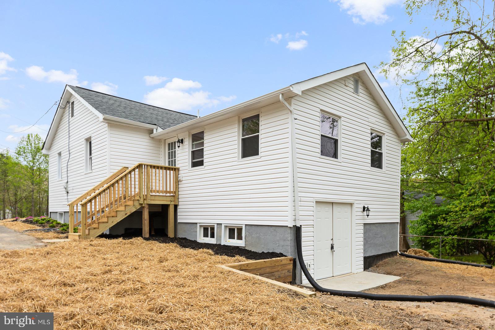 19050 Bethlehem Church Road Triangle, VA 22172 - Photo 1 of 26 Gallery Image 1