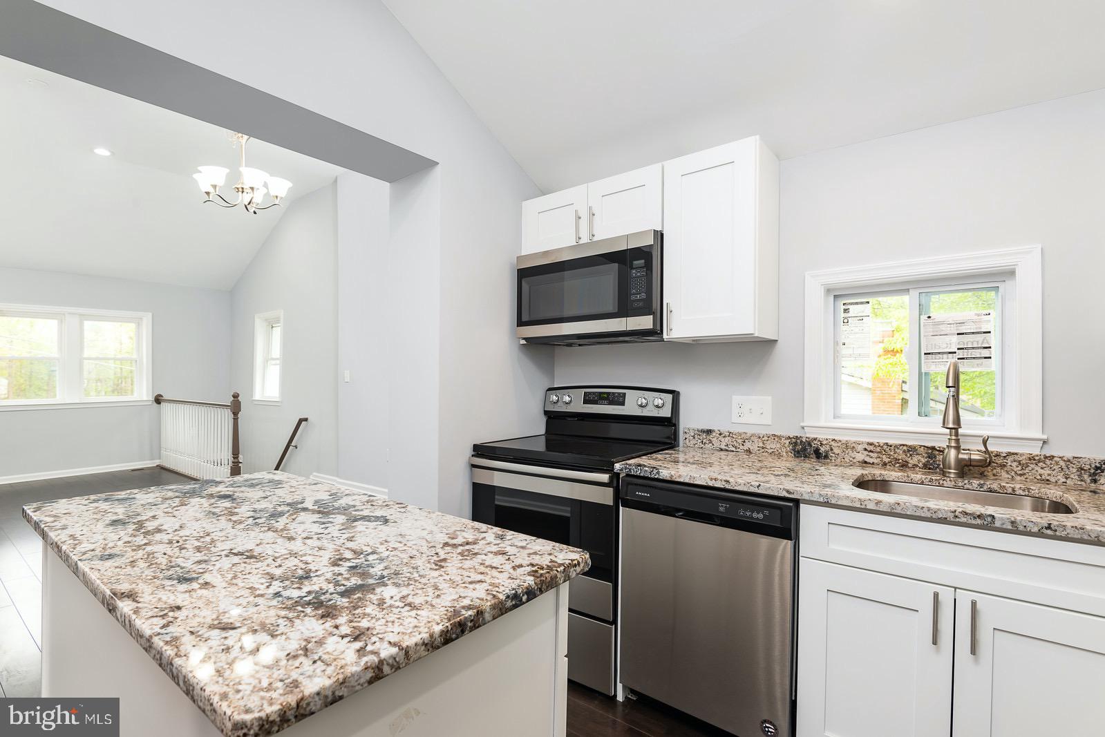 19050 Bethlehem Church Road Triangle, VA 22172 - Photo 11 of 26 Gallery Image 11