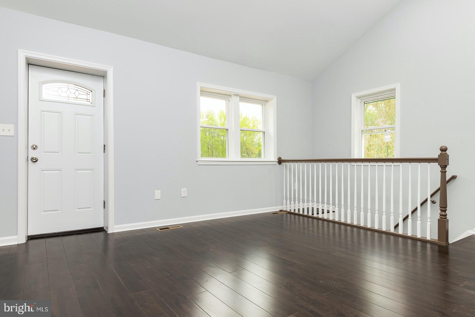19050 Bethlehem Church Road Triangle, VA 22172 - Photo 7 of 26 Gallery Image 7