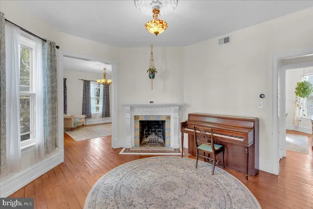 an empty room with windows