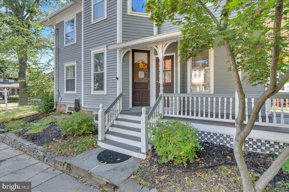 45 Broad Street Mount Holly, NJ 08060 - Photo 7 of 58 a view of a house with backyard and sitting area