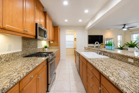 $799,900 | 180 West Erics Way, Mountain House, CA 95391