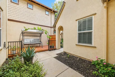 $799,900 | 180 West Erics Way, Mountain House, CA 95391