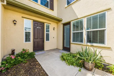 $799,900 | 180 West Erics Way, Mountain House, CA 95391