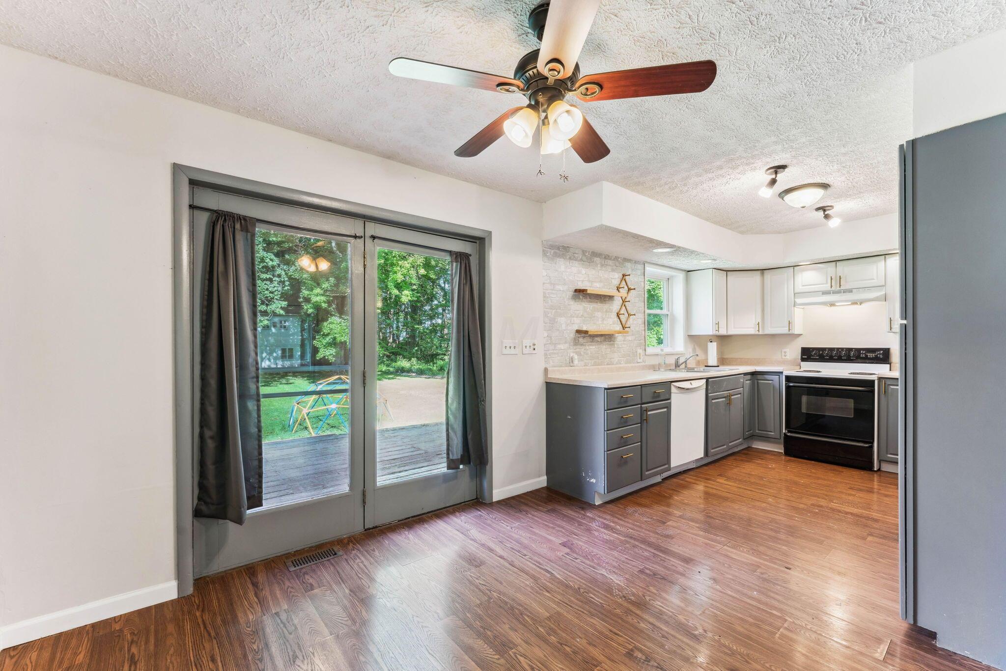 2759 Berlin Station Road Delaware, OH 43015 - Photo 4 of 26 10-web-or-mls-2759-berlin-station-rd