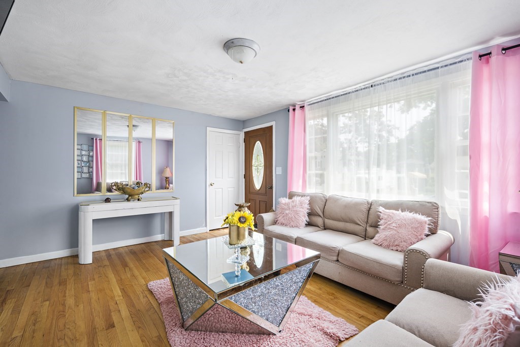 101 Custer Street Warwick, RI 02889 - Photo 15 of 25 Gallery Image 15