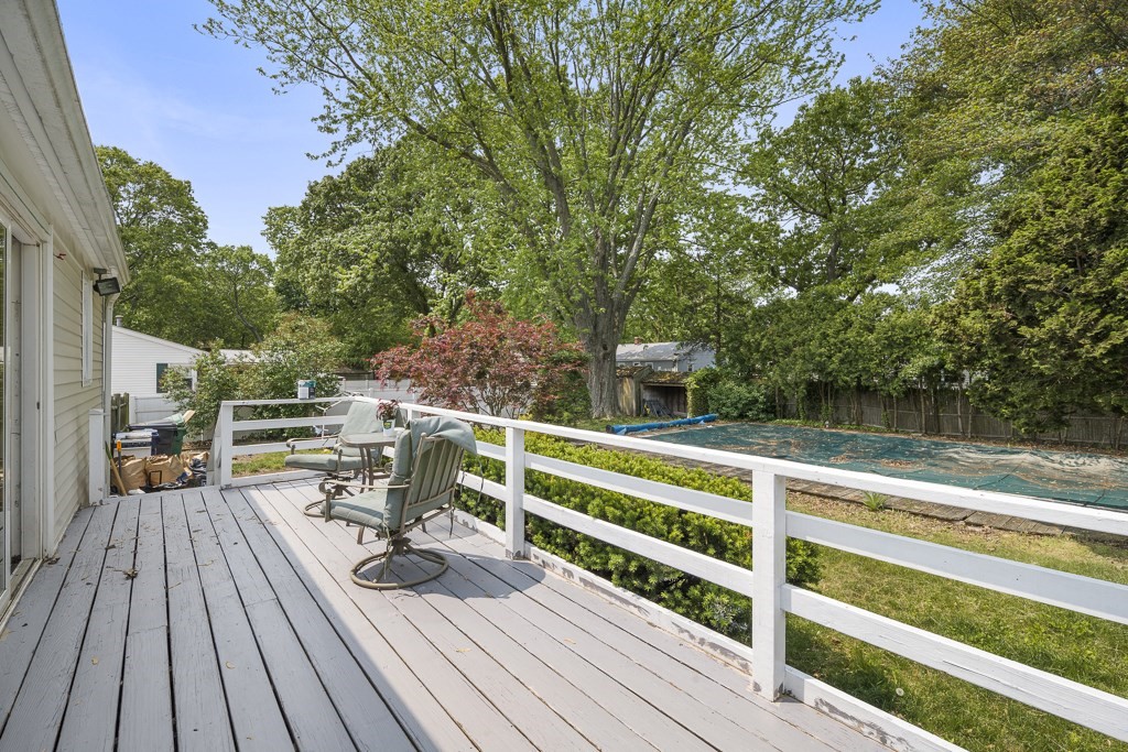 101 Custer Street Warwick, RI 02889 - Photo 20 of 25 Gallery Image 20