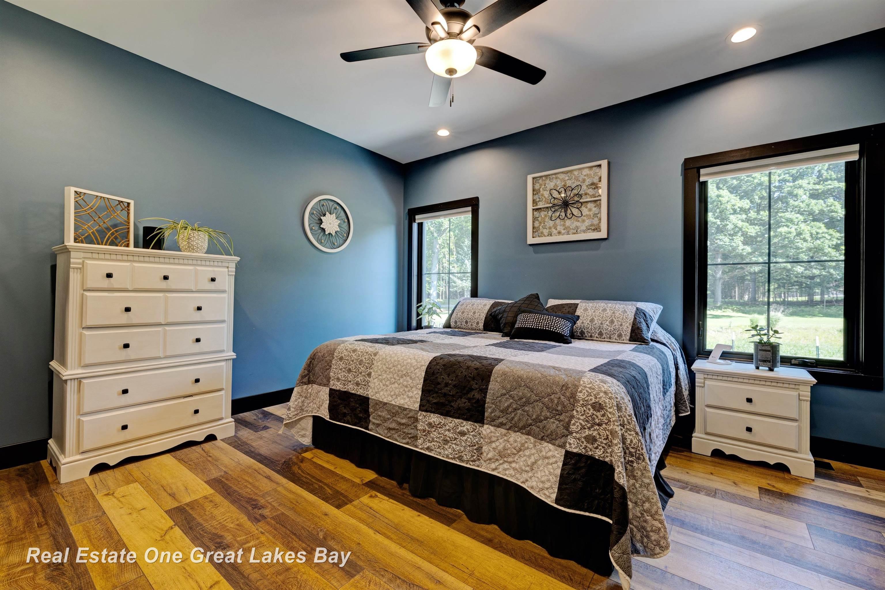 12146 Lakefield Road St. Charles, MI 48655 - Photo 30 of 62 50182700-b685c443-0f51-41ef-a1fe-139d75ab07de.JPG