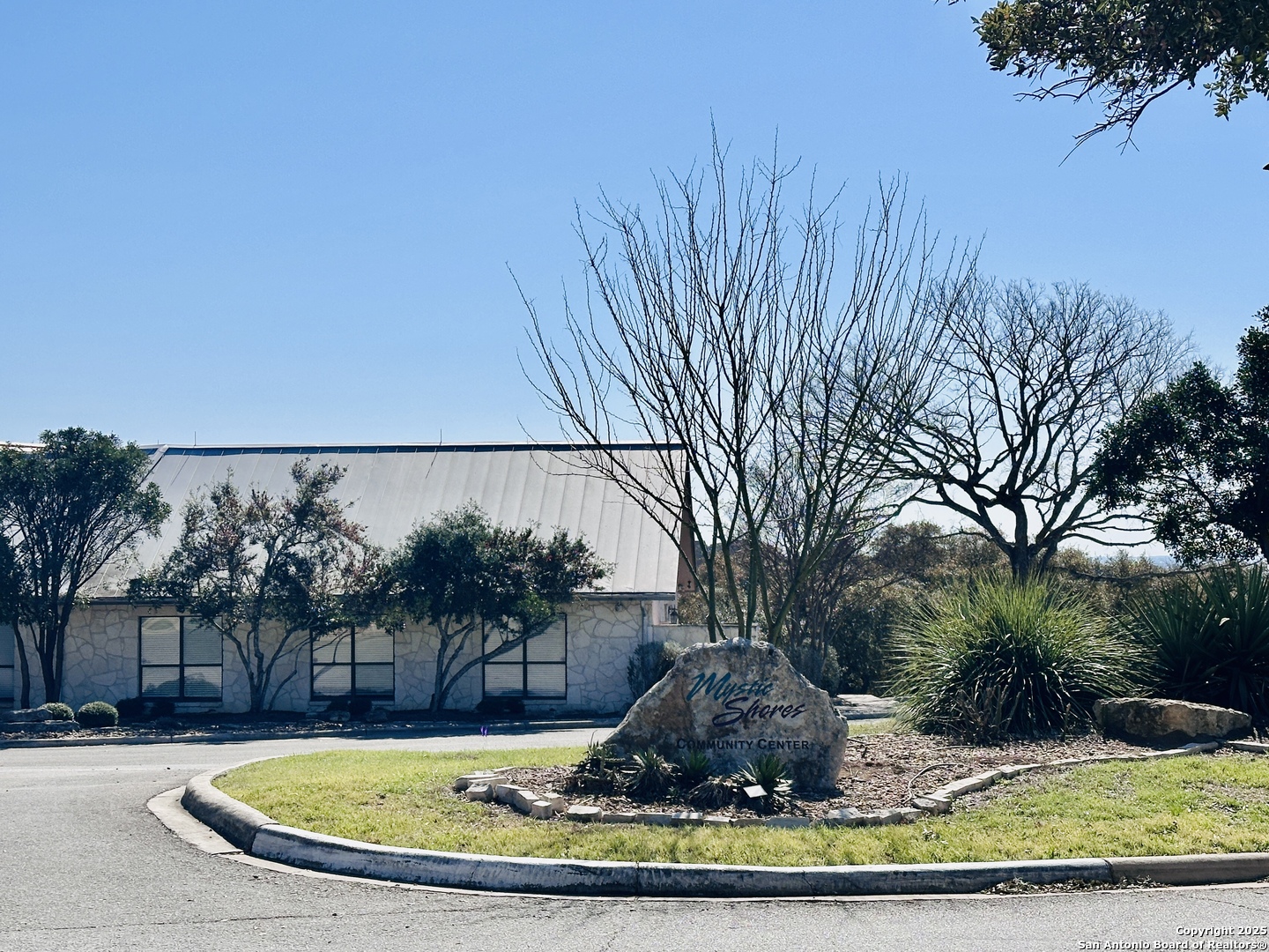 198 Lily Street Spring Branch, TX 78070 - Photo 4 of 24