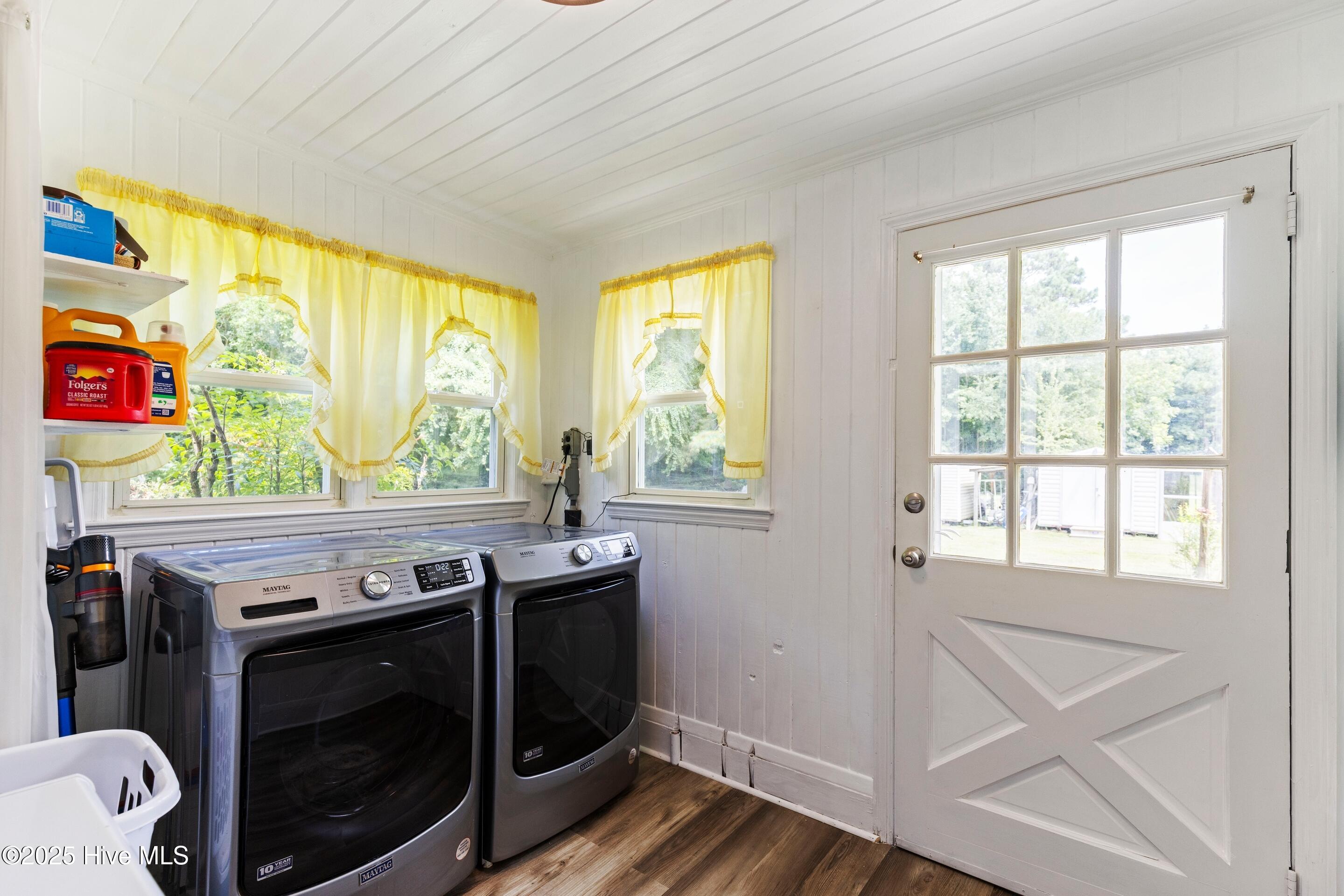 617 Merritt Road Chadbourn, NC 28431 - Photo 27 of 52 Laundry rm 3