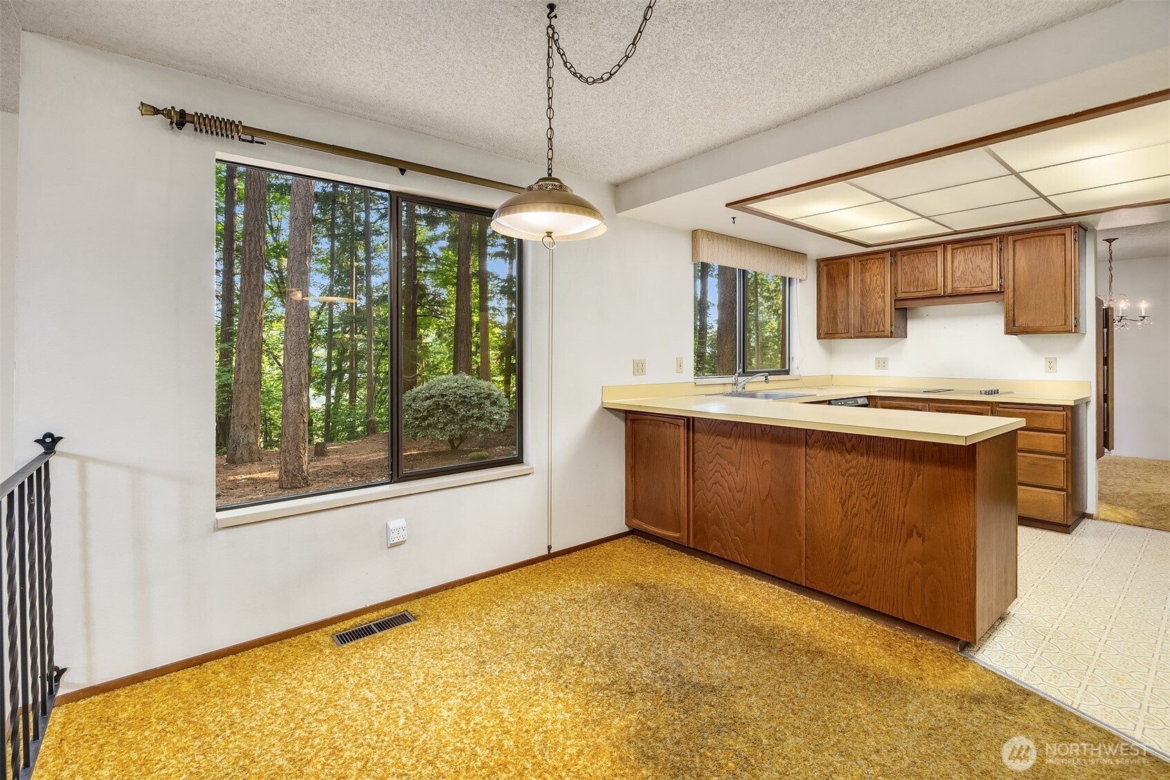 14932 165th Place Southeast Renton, WA 98059 - Photo 10 of 37