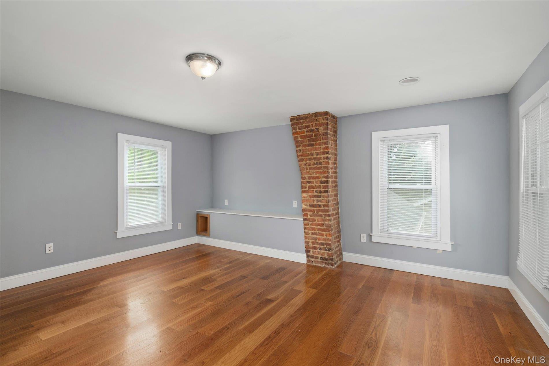 234 Foxhurst Road Oceanside, NY 11572 - Photo 14 of 29 Gallery Image 14