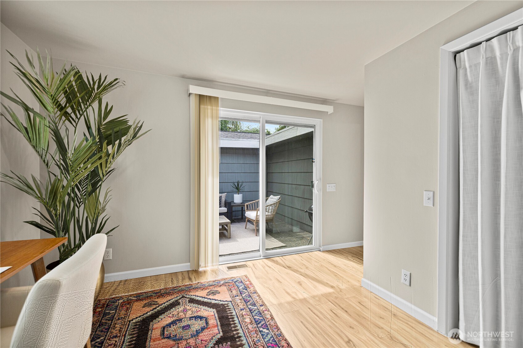 731 South 19th Street Renton, WA 98055 - Photo 5 of 33