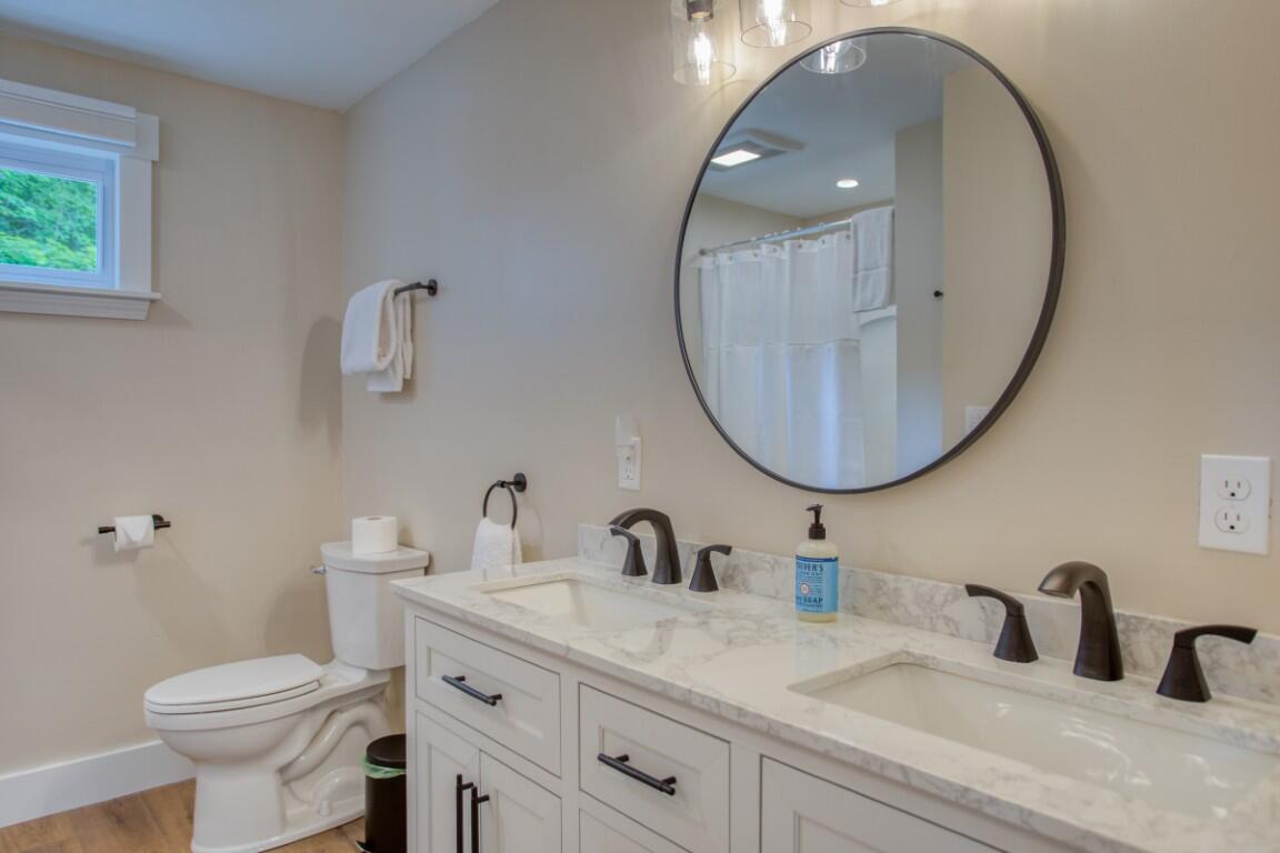 66 Townsend Avenue Boothbay Harbor, ME 04538 - Photo 23 of 52 66 Townsend Avenue (23)