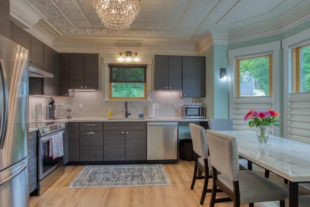 $895,000 | 66 Townsend Avenue, Boothbay Harbor, ME 04538