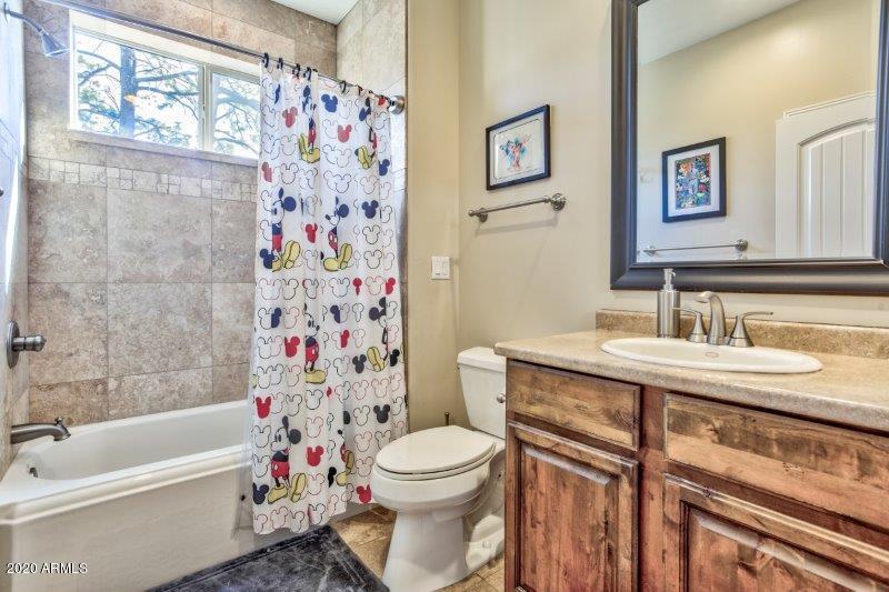 703 South Ridgeway Lane Payson, AZ 85541 - Photo 19 of 30 Guest Bath 2