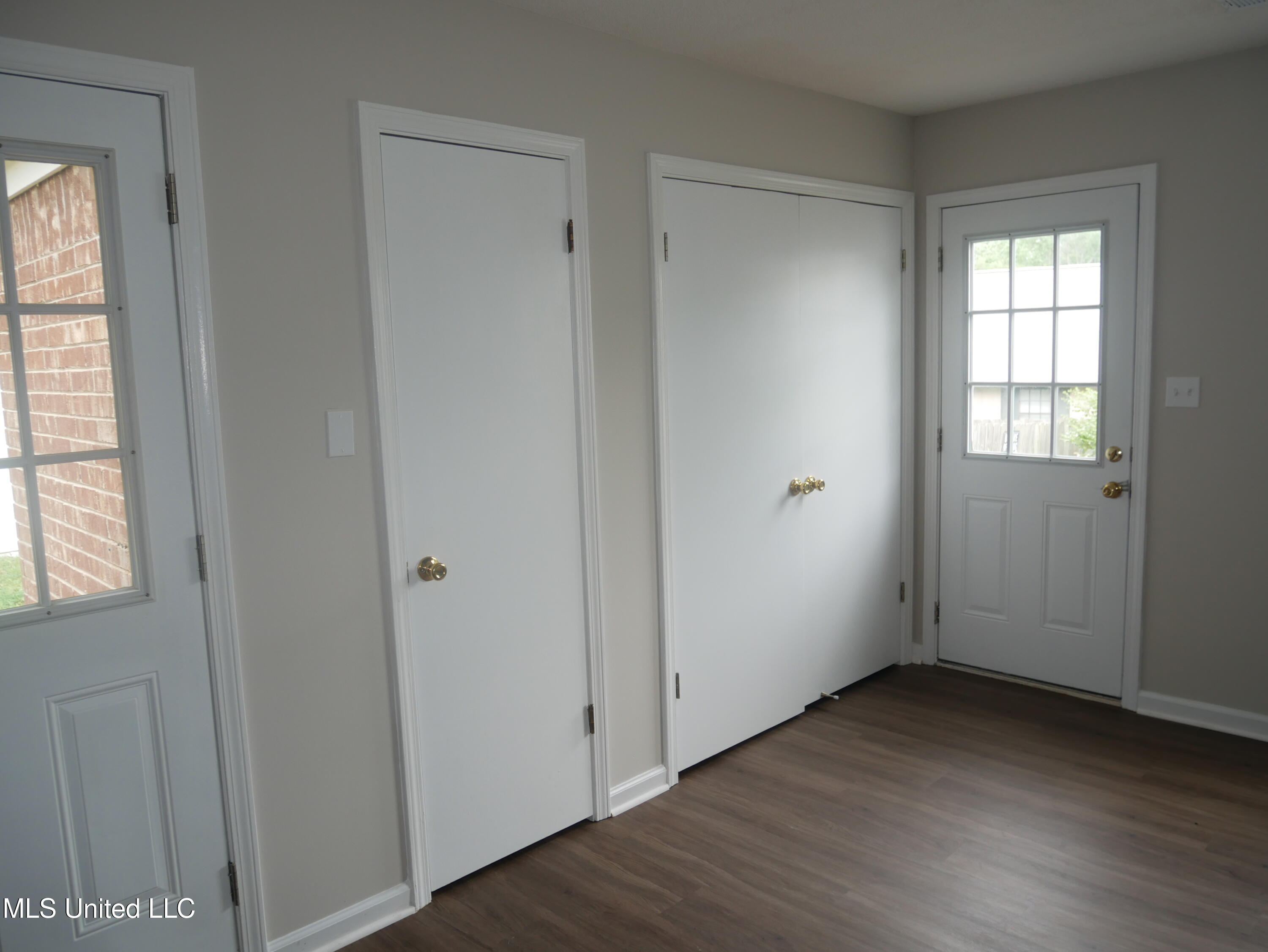 6525 Lynnfield Road Horn Lake, MS 38637 - Photo 7 of 28 P1080528