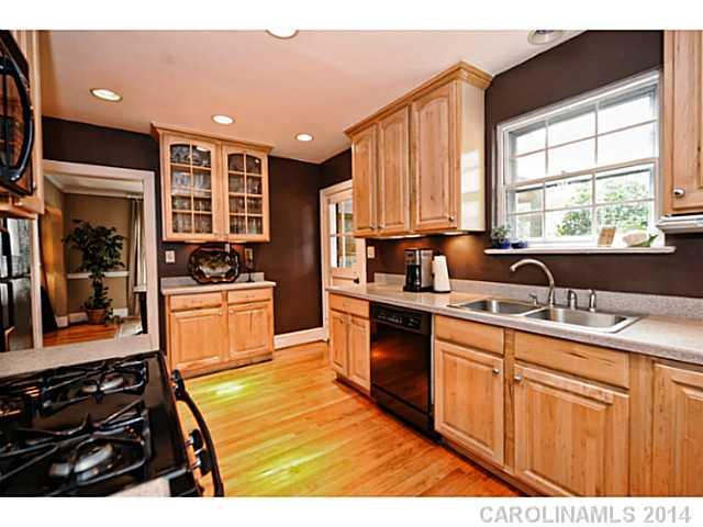840 Sedgefield Road Charlotte, NC 28209 - Photo 5 of 16