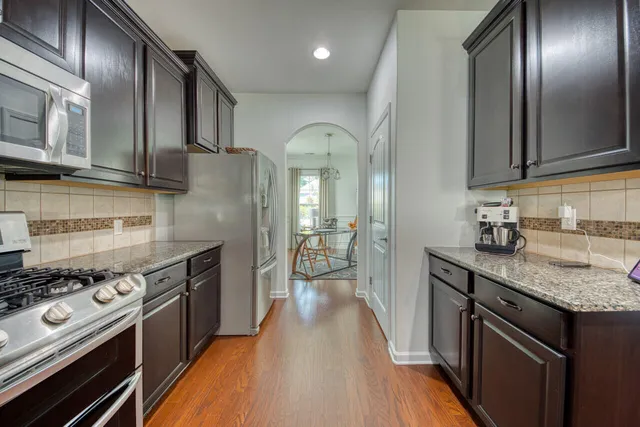 $445,900 | 527 Crossland Drive, Moncks Corner, SC 29461