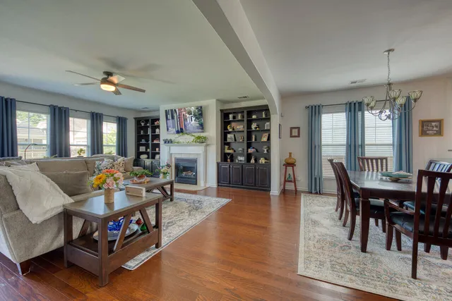 $445,900 | 527 Crossland Drive, Moncks Corner, SC 29461