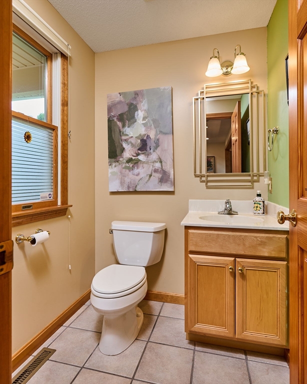 1 Spring Meadows South Hadley, MA 01075 - Photo 14 of 42