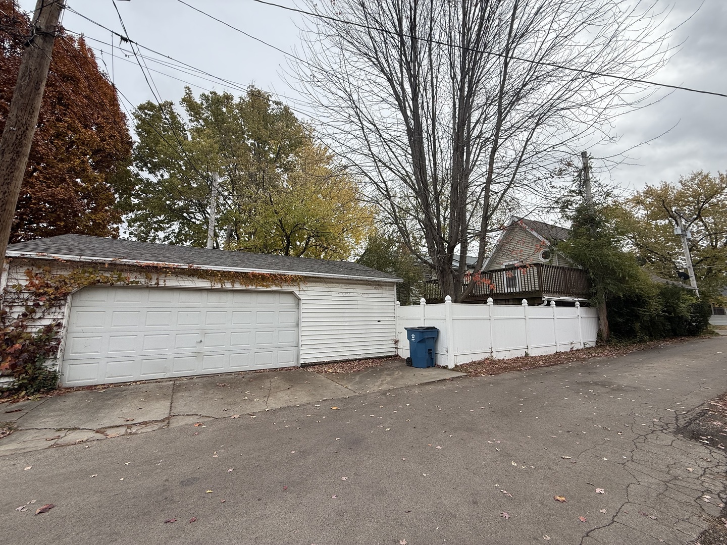 608 West Madison Street Ottawa, IL 61350 - Photo 3 of 30