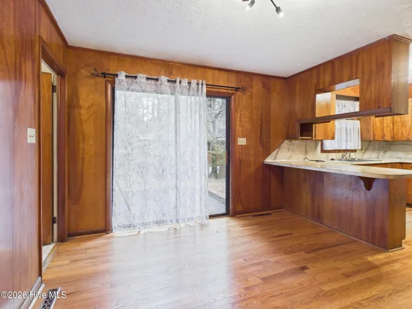 $385,000 | 550 North Leak Street, Southern Pines, NC 28387